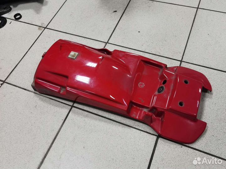 Заднее крыло в цвет bmw r1100gs