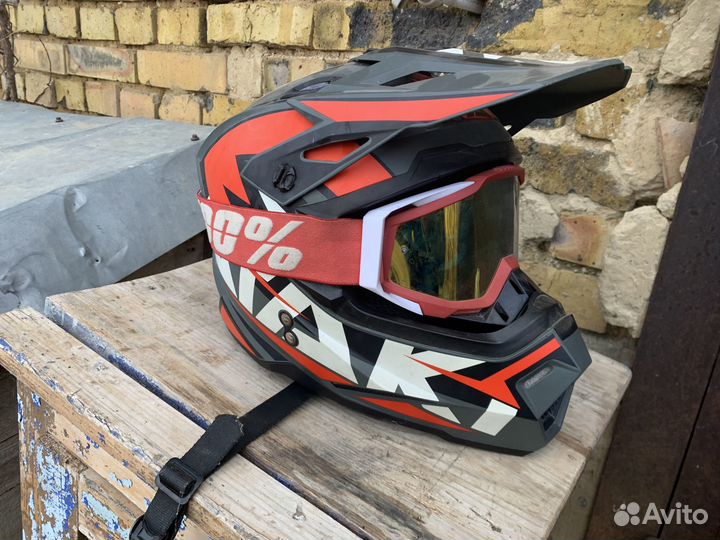 Шлем для мотокросса бу