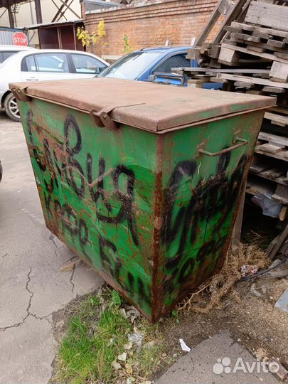 Мусорный контейнер металлический