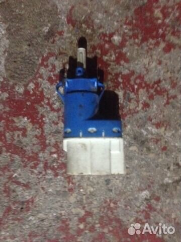 Датчик включения стоп-сигнала Форд Фокус 2