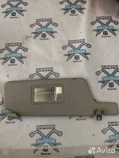 Козырек солнцезащитный правый Chery Amulet