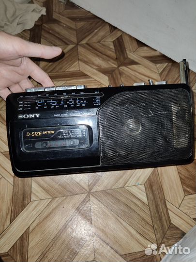 Радиоприемник sony на запчасти