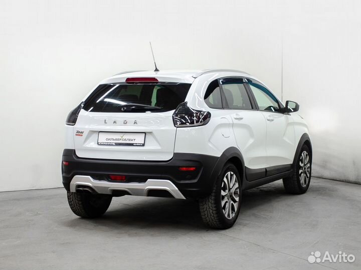 LADA XRAY Cross 1.8 МТ, 2019, 30 504 км