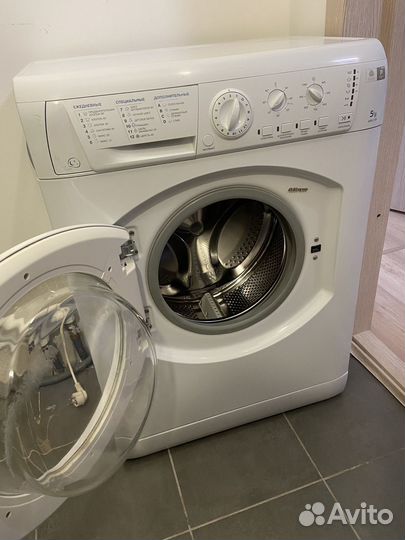 Стиральная машина ariston б/у