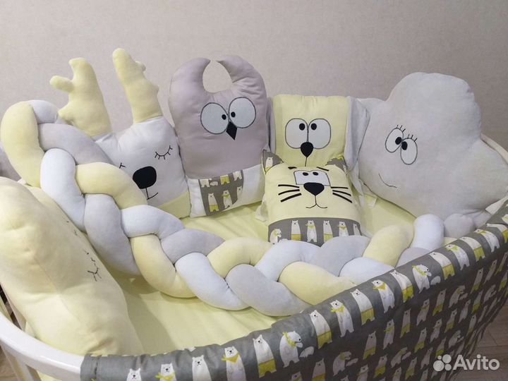 Комплекты новорожденному + простынь в подарок