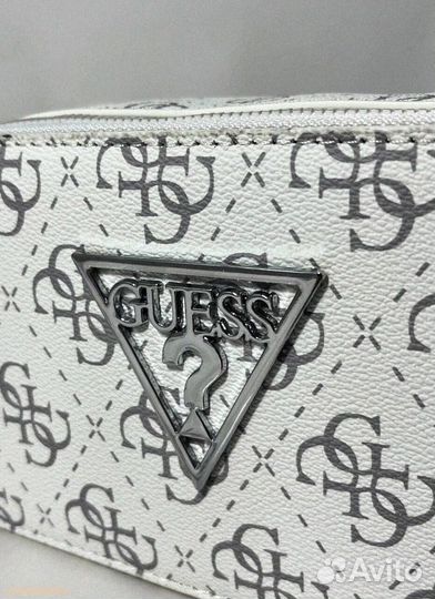 Стильная сумка Guess через плечо для женщин