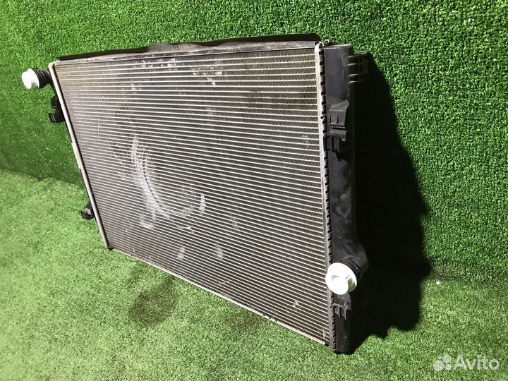 Радиатор охлаждения двигателя VW Tiguan 2 NF