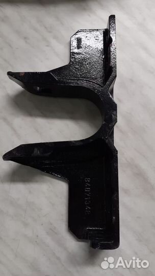 84071348 Суппорт CNH, New Holland, Нью Холланд