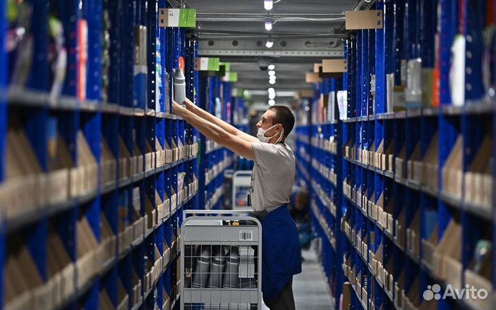 Работник на выкладку товара в строительный магазин