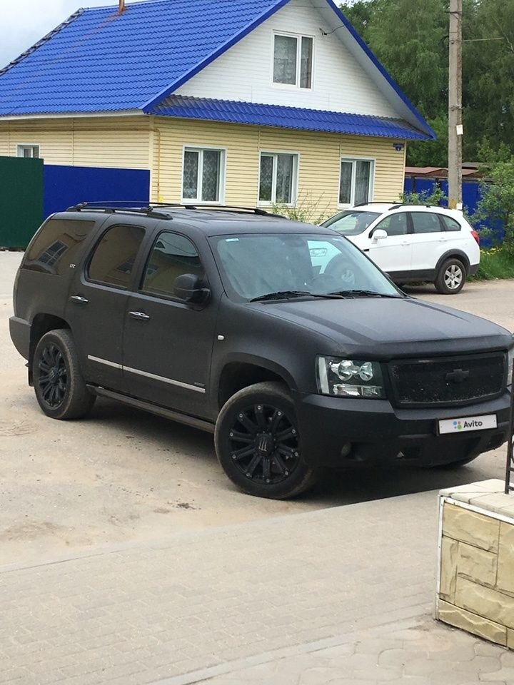 Chevrolet Tahoe: фото владельца