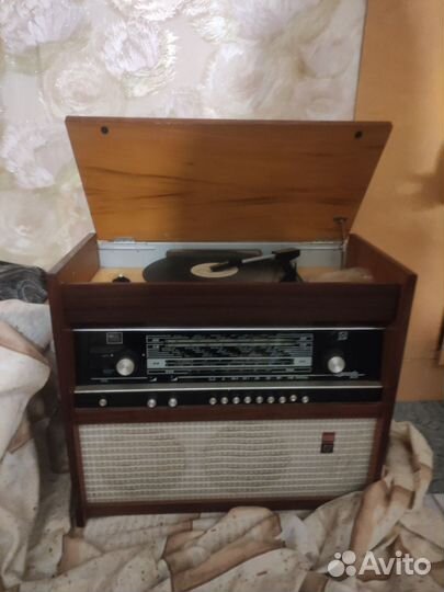 Радиола ригонда 102