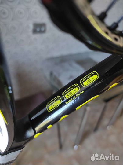 Ракетка теннисная