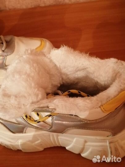 Ботинки зимние для девочки