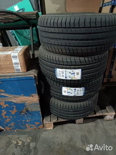 Triangle EffeXSport TH202 225/40 R18 92Y