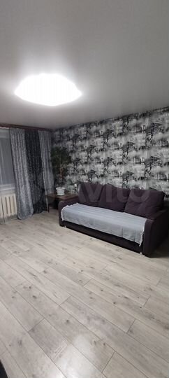 2-к. квартира, 84 м², 1/13 эт.