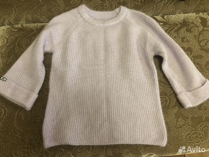 Свитер