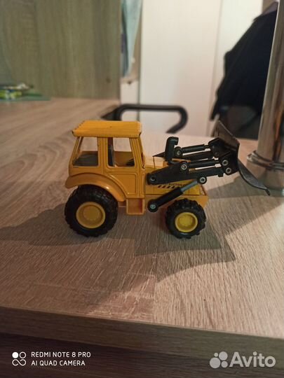 Металлические машинки