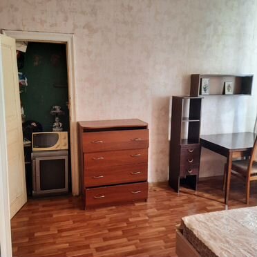 Комната в 3-к., 2/5 эт.