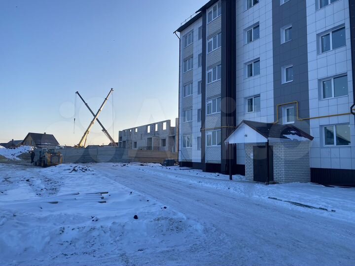 2-к. квартира, 51 м², 1/5 эт.