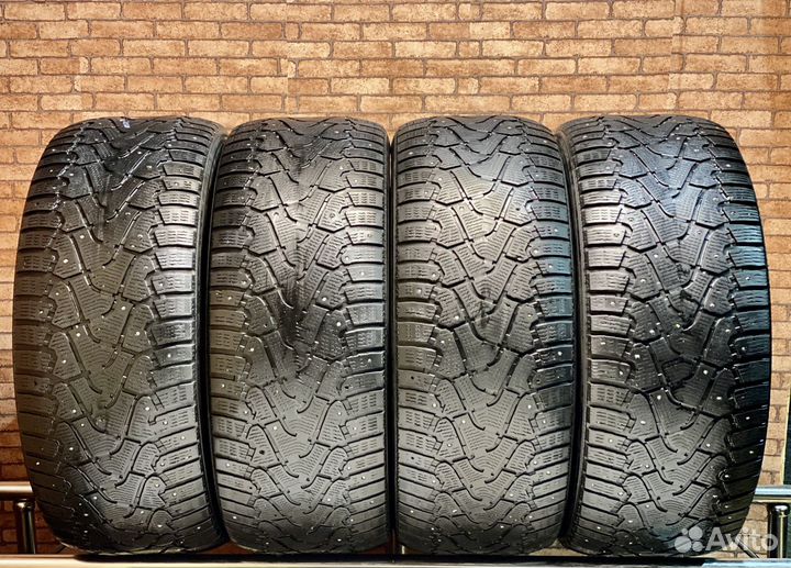 Pirelli Ice Zero SUV 285/60 R18