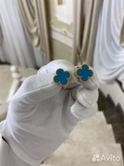 Золотые серьги van cleef