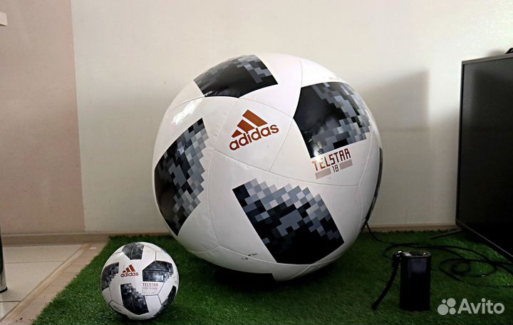 Большой Футбольный мяч Adidas Jumbo ball