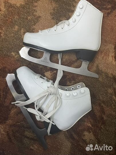 Коньки фигурные