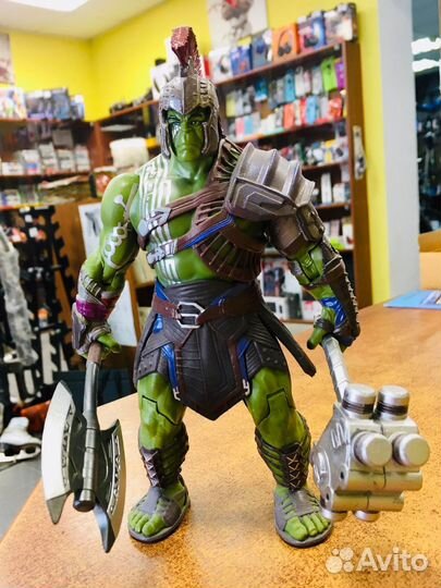 Фигурки из аниме и игр