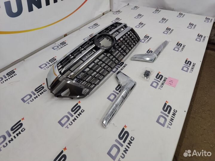 Решетка Land Cruiser 200 Lounge Стиль 2021 c 16г