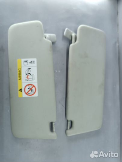 Козырёк солнцезащитный Skoda Rapid