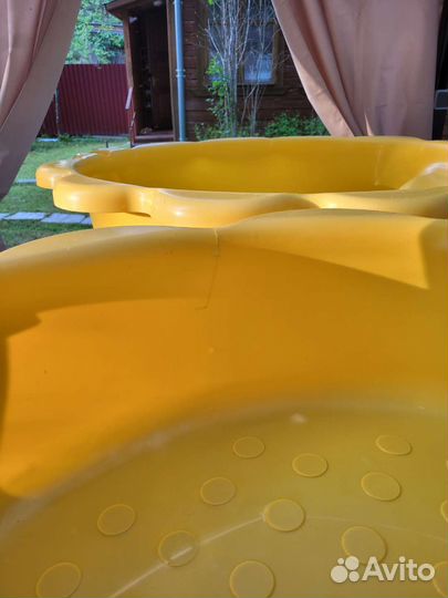 Песочница Paradiso Подсолнух с крышкой