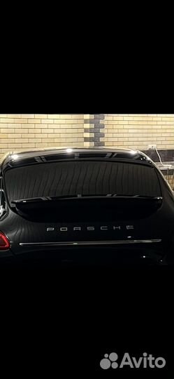 Спойлер на porsche панамеру