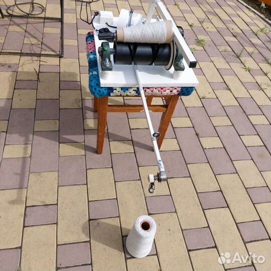 Электрическая моталка для пряжи