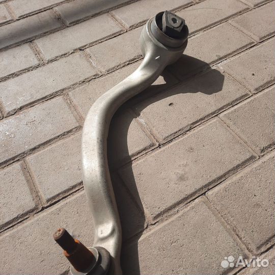 Рычаг на BMW