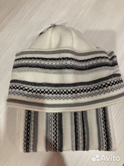 Женская шапка+ шарф фирмы Ferz