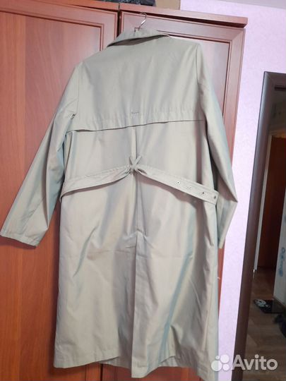 Плащ женский