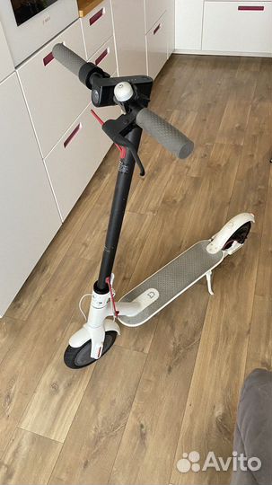 Электросамокат xiaomi m365, пробег 98 км