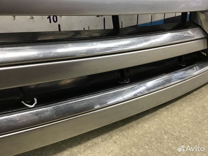 Решетка радиатора VW Phaeton 2002-2016