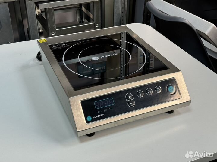 Плита индукционная Hurakan HKN-ICF35М