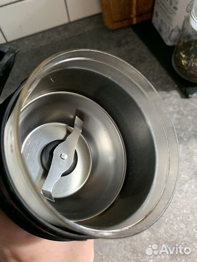 Кофемолка delonghi электрическая