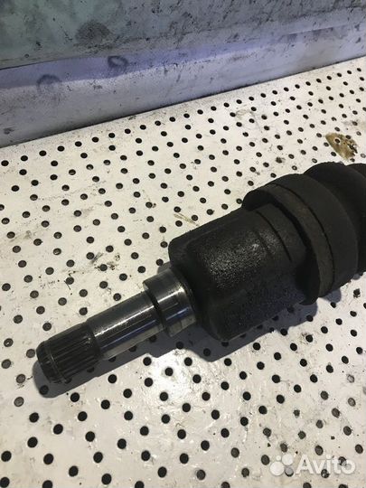 Привод передний правый Chrysler PT Cruiser