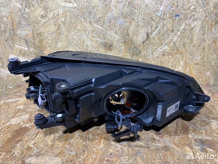 Фара передняя левая Volkswagen Golf 7 2012-2017