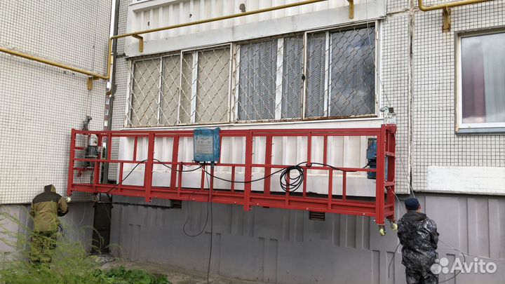 Подъёмник фасадный ZLP-630 (люлька строительная)