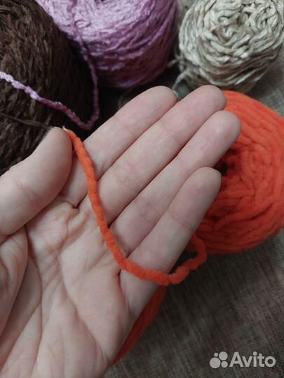 Пряжа для вязания, велюр и плюш