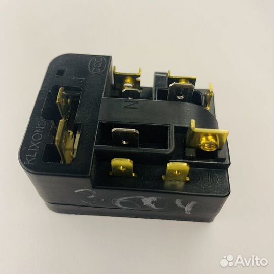 Реле пускозащитное для холодильника Beko HL096