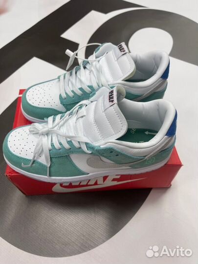 Кроссовки nike dunk