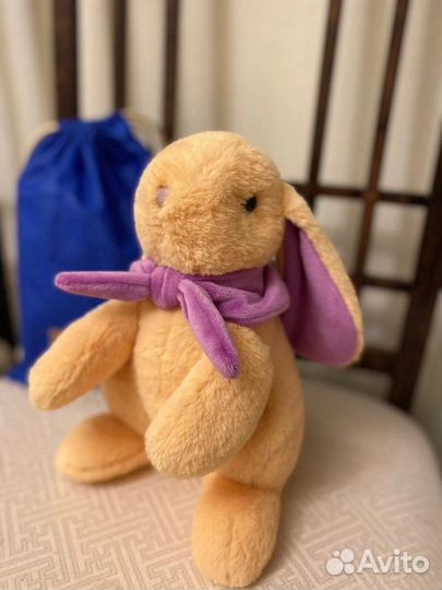 Игрушка заяц