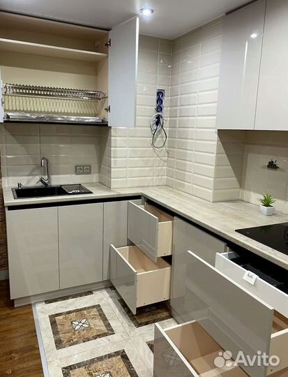 Кухни на заказ с профессиональным замером