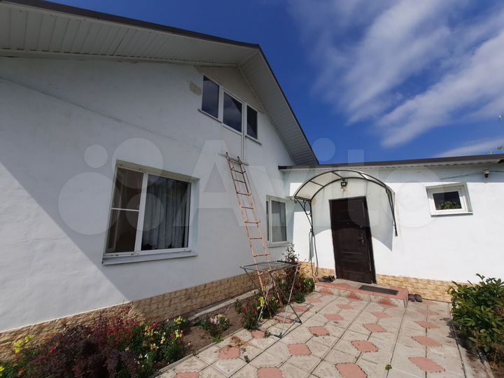 Дом 95 м² на участке 6 сот.