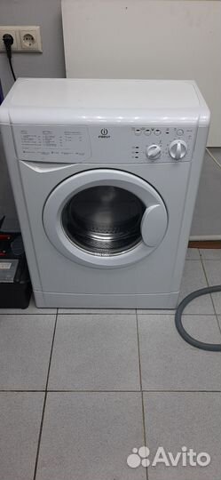 Стиральная машина indesit